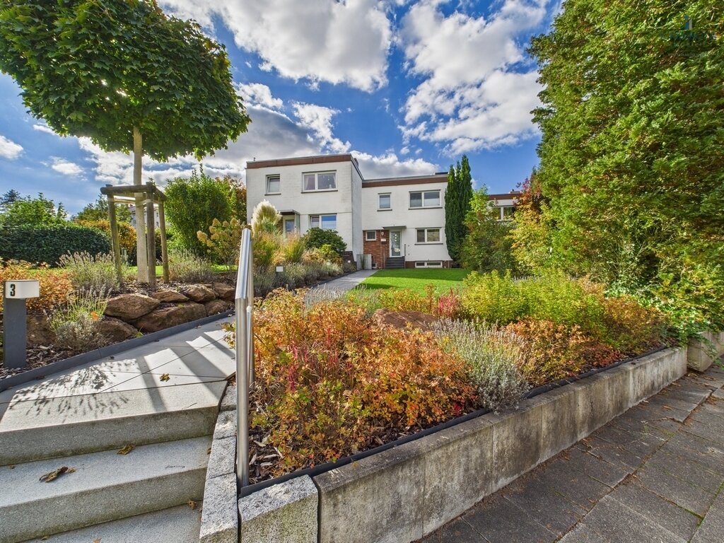 **Gepflegtes RMH mit guter Ausstattung + Raumaufteilung, Garten, Garage, uvm. - tolle, ruhige Lage!**