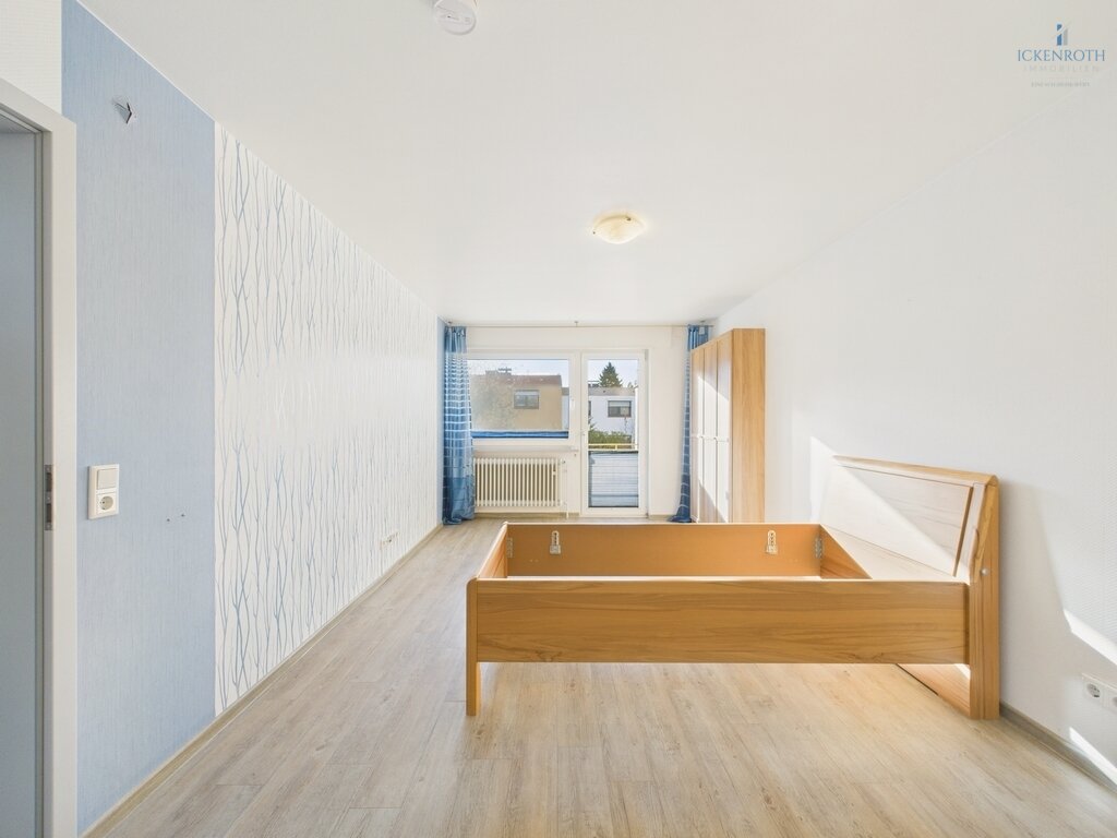 **Gepflegtes RMH mit guter Ausstattung + Raumaufteilung, Garten, Garage, uvm. - tolle, ruhige Lage!**