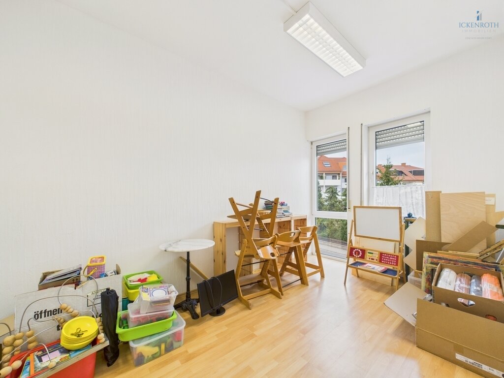 **Schöne Büro/Praxisräume (ca.68m²) mit Aufzug, KFZ-Stellplatz - zentrale Lage!!!**