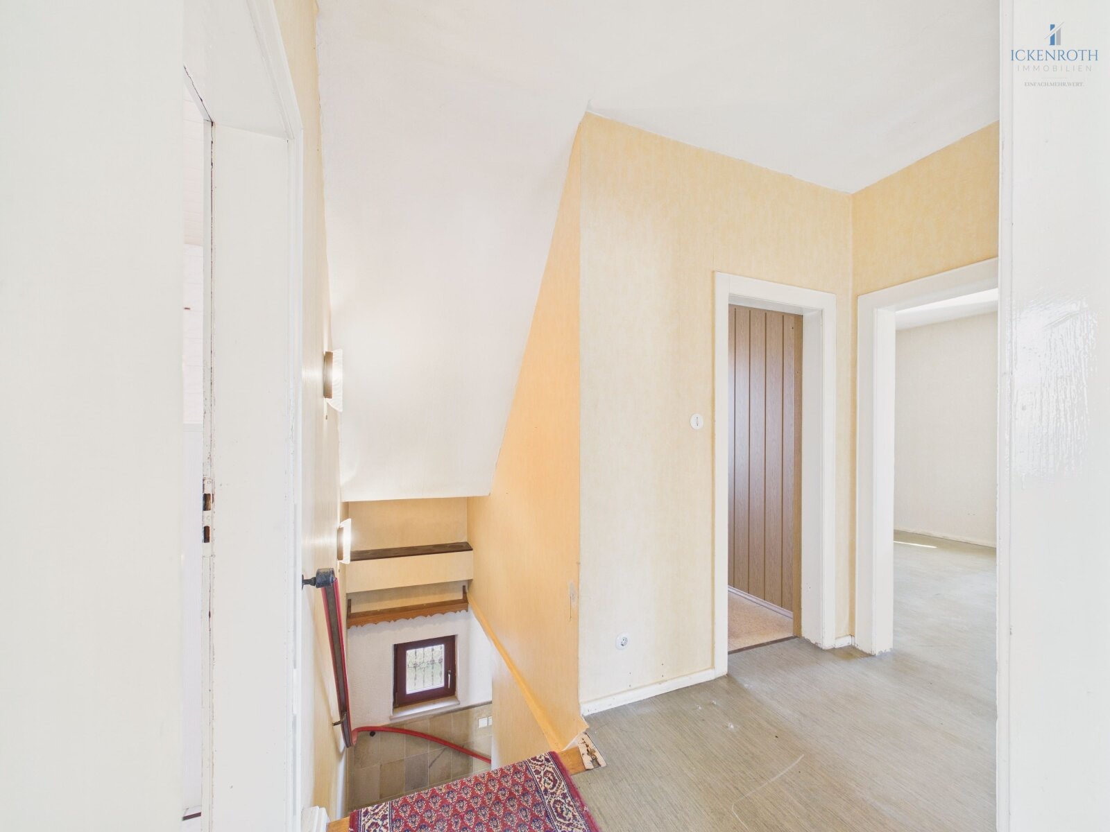 **Charmantes Einfamilienhaus (ca. 256m²) mit toller Gartenfläche, guter Raumaufteilung, Garage, uvm. - tolle Lage!**