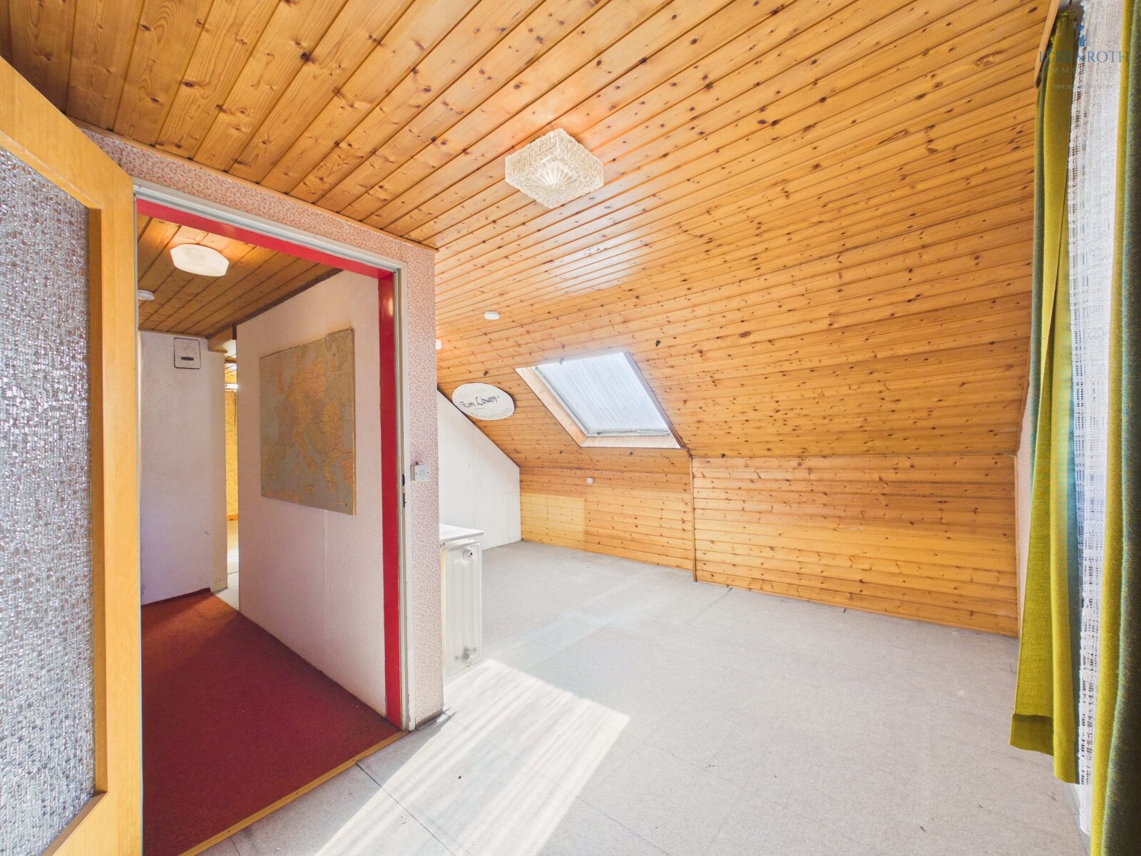 **Charmantes Einfamilienhaus (ca. 256m²) mit toller Gartenfläche, guter Raumaufteilung, Garage, uvm. - tolle Lage!**