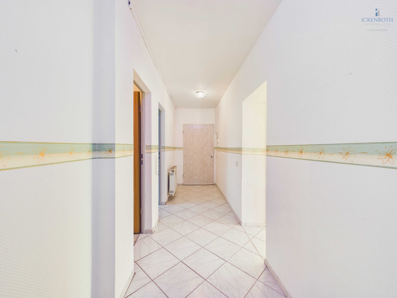 **Schöne 3-Zi.-ETW mit guter Raumaufteilung, KFZ, Abstellraum, uvm. - idyllische Lage!**