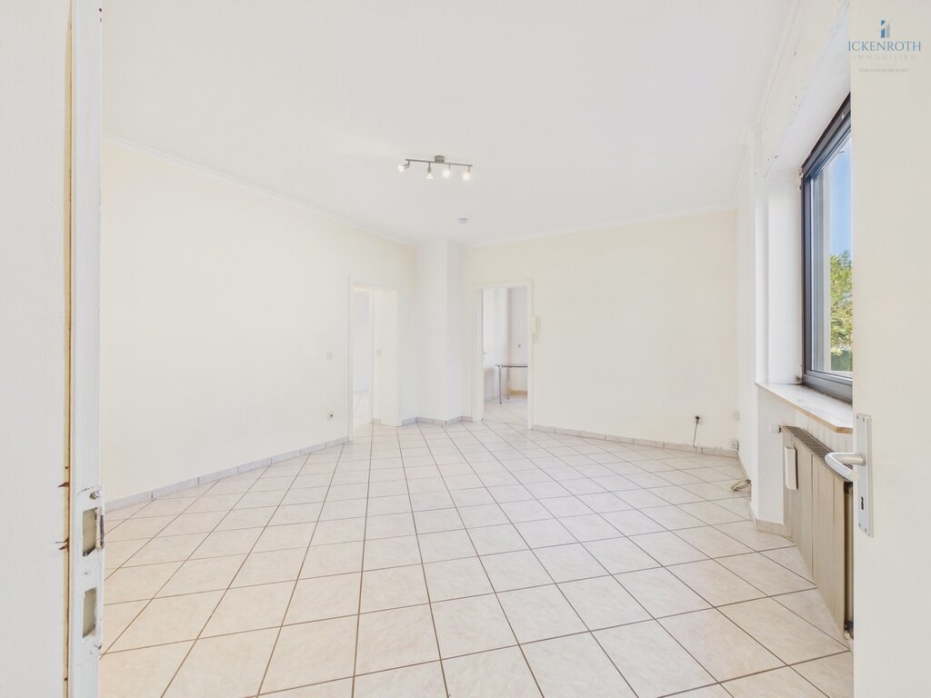 **Individuelle 2-Zi.-Wohnung (ca. 60m², EG) mit KFZ, Terrasse, EBK - Dolgesheim**