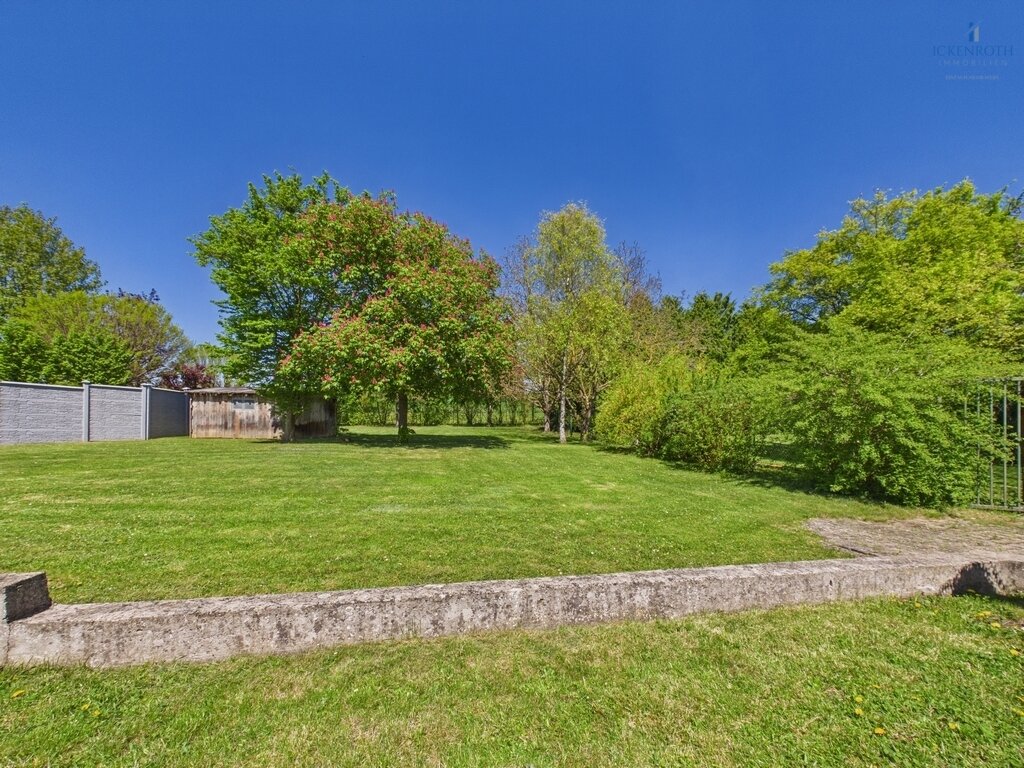 **Historisches Anwesen mit ca. 3.001m² Grundstück, Scheunen, Nebengebäuden, uvm. - viele Optionen!**