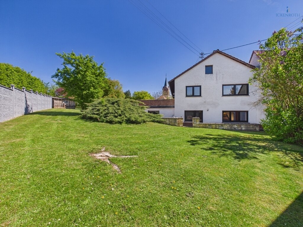 **Historisches Anwesen mit ca. 3.001m² Grundstück, Scheunen, Nebengebäuden, uvm. - viele Optionen!**