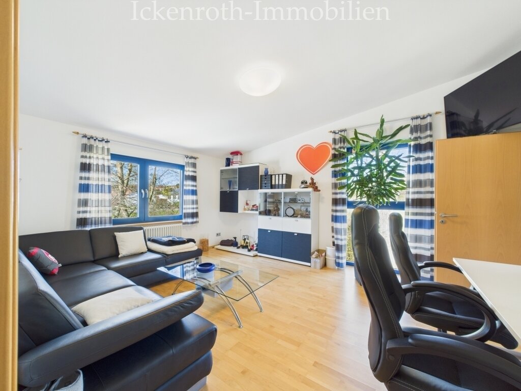 **Außergewöhnliches Anwesen – unzählige Möglichkeiten! Gewerbe, Lager, Büros & Wohneinheiten! (>220KwP, SPA, BUS, Glasfaser, uvm.)**