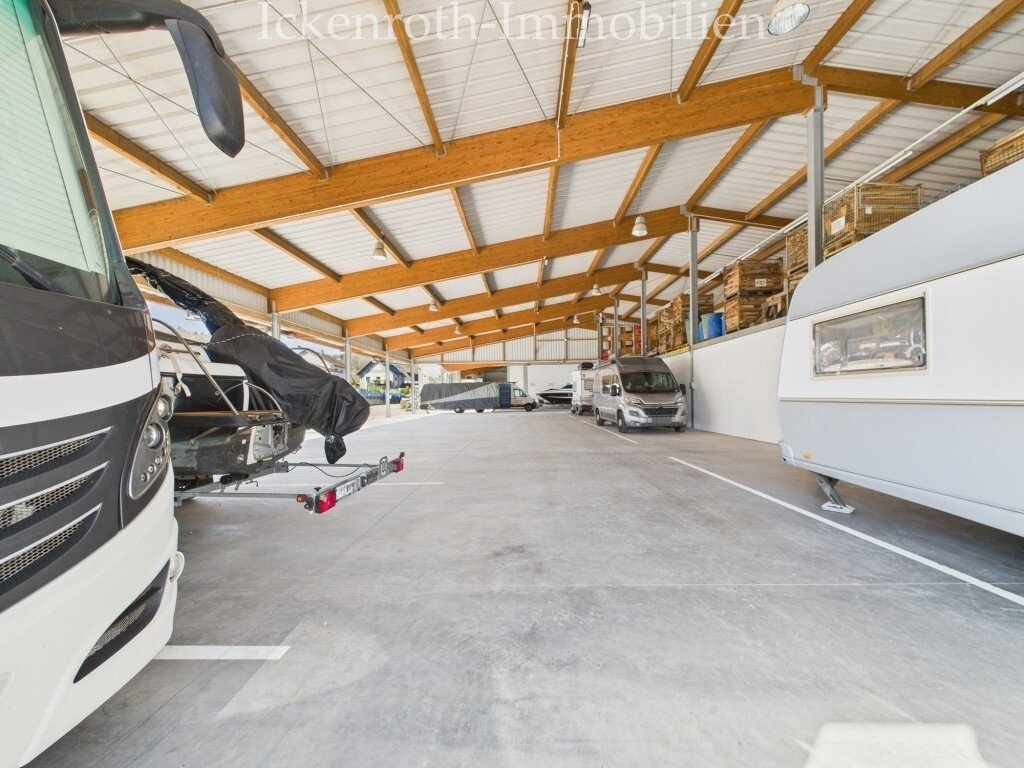 **Außergewöhnliches Anwesen – unzählige Möglichkeiten! Gewerbe, Lager, Büros & Wohneinheiten! (>220KwP, SPA, BUS, Glasfaser, uvm.)**
