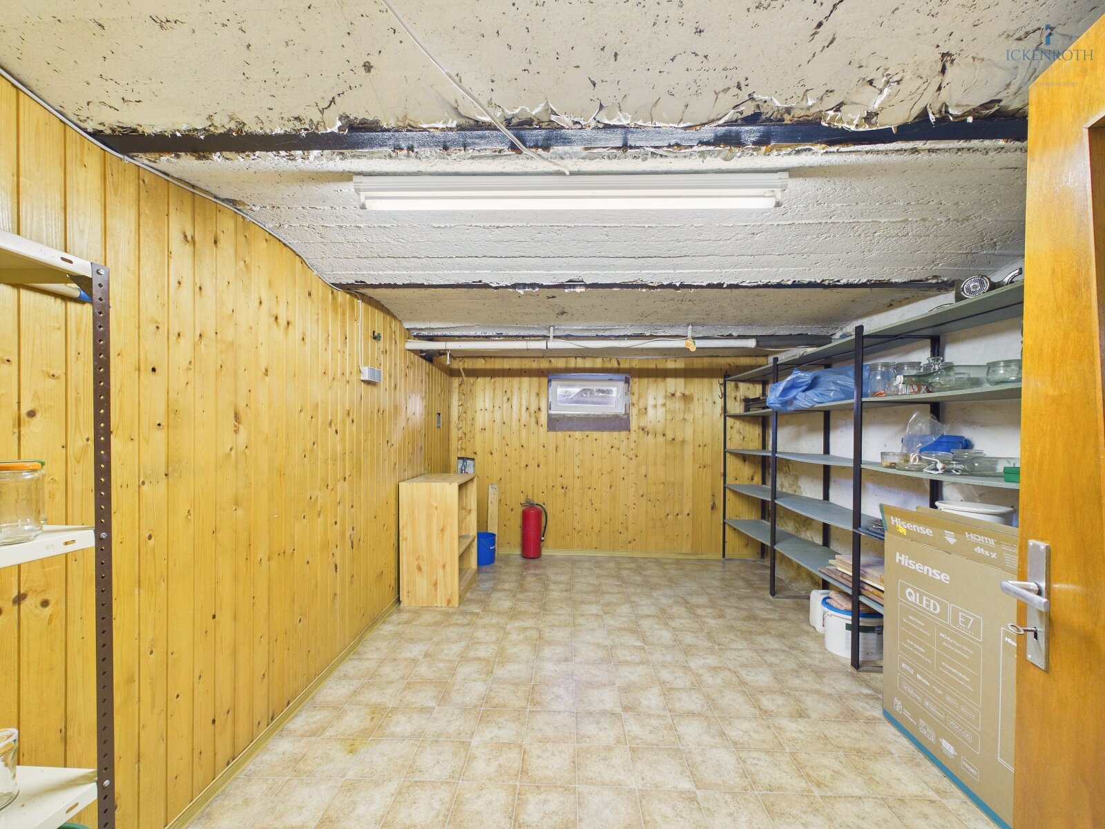 **Modernes EFH mit schöner Gartenfläche, gr. Garage, Nebengebäude uvm. - mit guter Anbindung!**