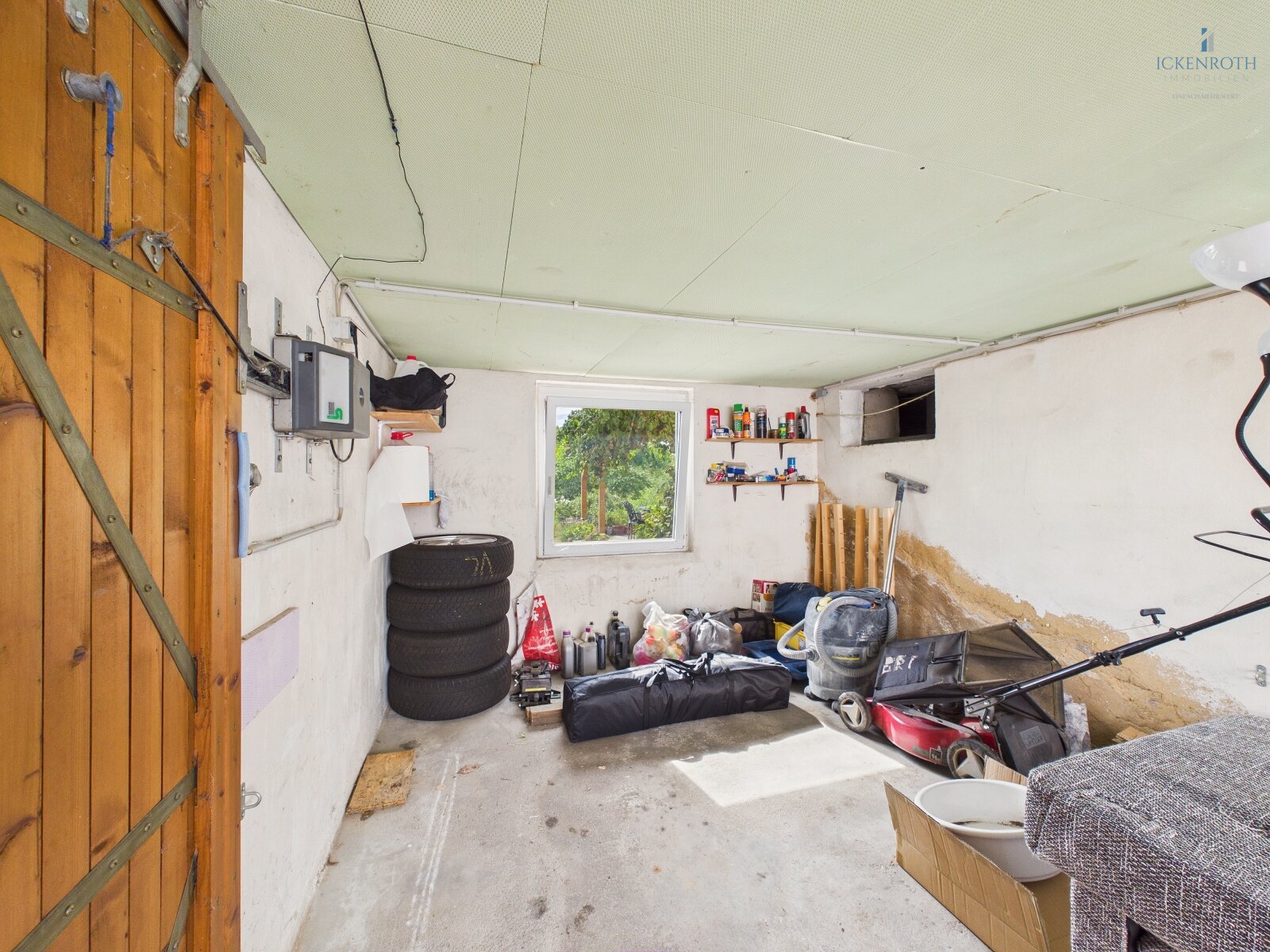 **Idyllische DHH mit schöner Gartenfläche,Garage,Klima,Weitblick,Glasfaser-ruhige Lage!**