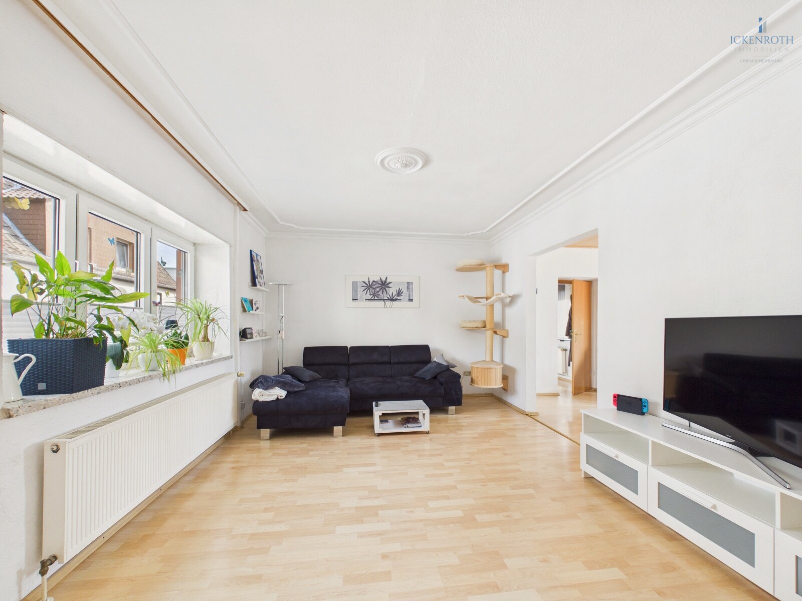 **Idyllische DHH mit schöner Gartenfläche,Garage,Klima,Weitblick,Glasfaser-ruhige Lage!**