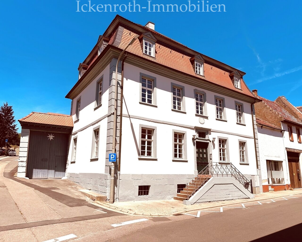 **Einmalige Gelegenheit!!! Traumhaftes Barockhaus mit historischer Hofanlage - viele Möglichkeiten!**