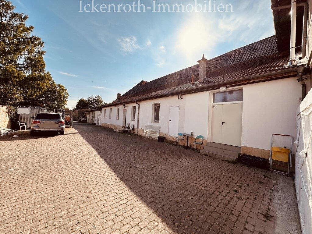 **Zentrale Büroräume mit Lagerfläche und separatem Außenbereich od. Wohneinheit - zentrale Lage** 