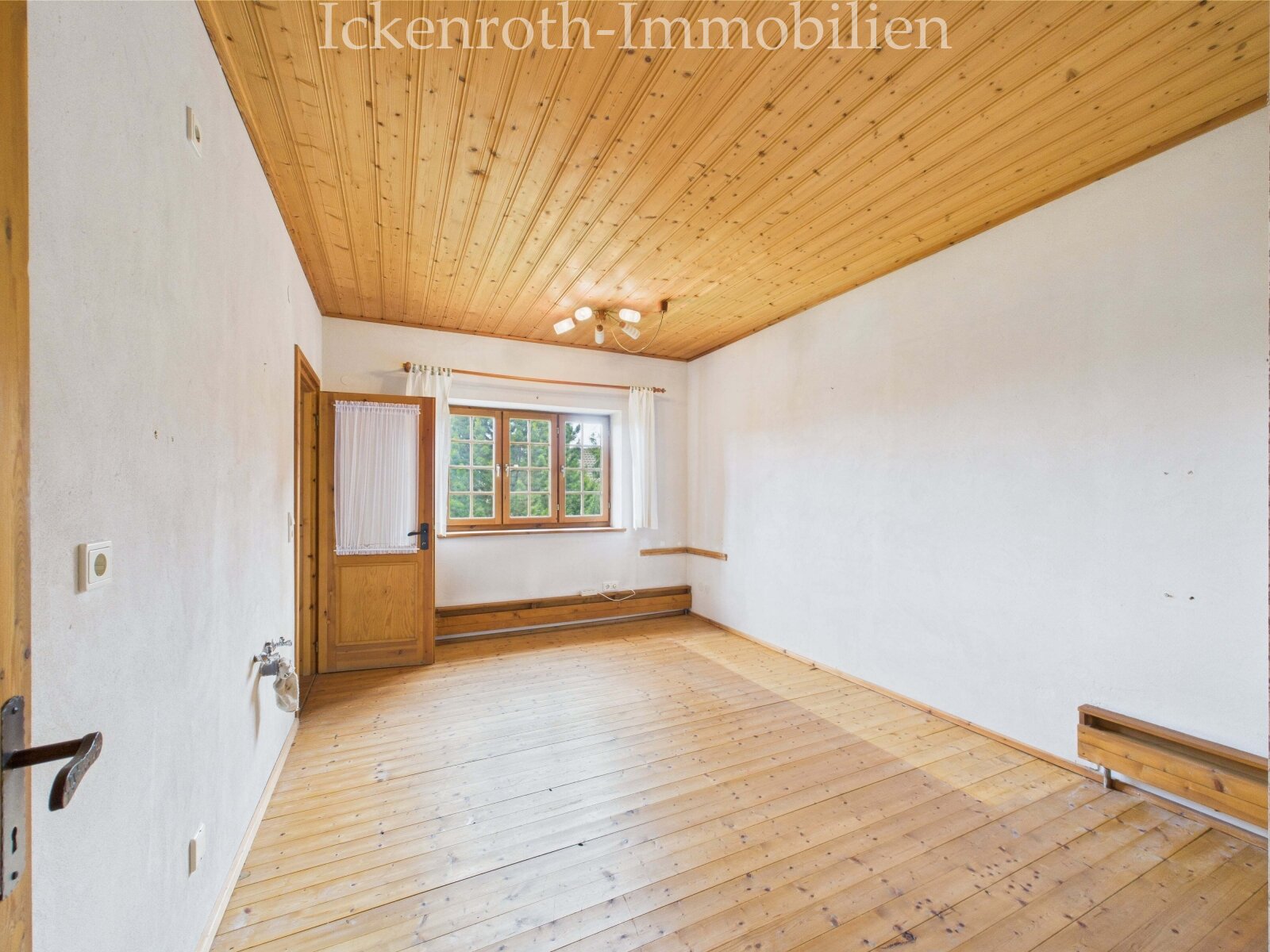 **Idyllisches 1-2 Familienhaus inkl. separatem Baugrundstück - &quot;öko&quot;&ruhige Lage!**