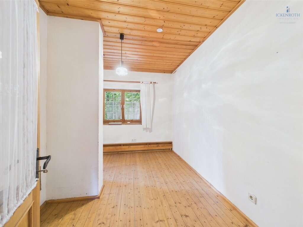 **Idyllisches 1-2 Familienhaus inkl. separatem Baugrundstück - &quot;öko&quot;&ruhige Lage!**