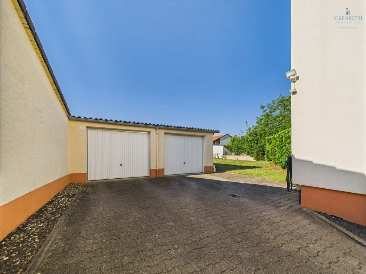 Außenansicht 4-6 Außenansicht 4-6