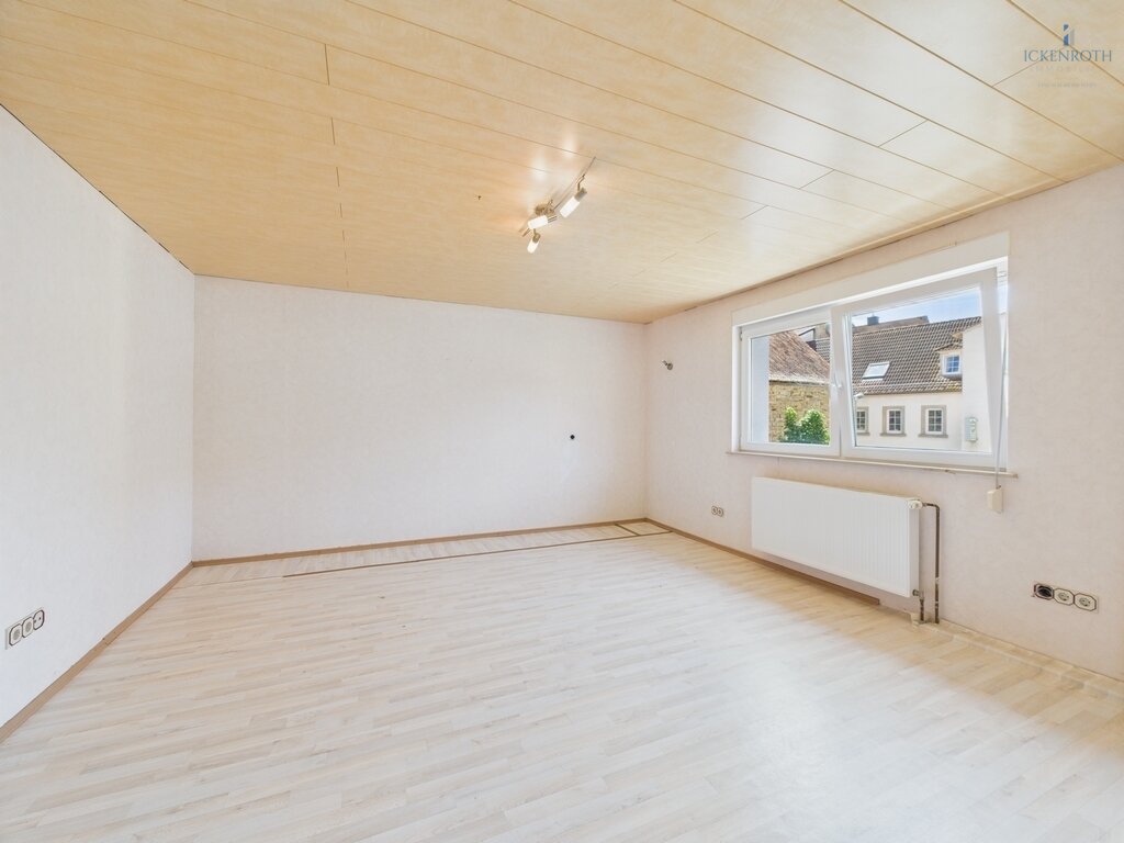 Zimmer 2 OG Zimmer 2 OG