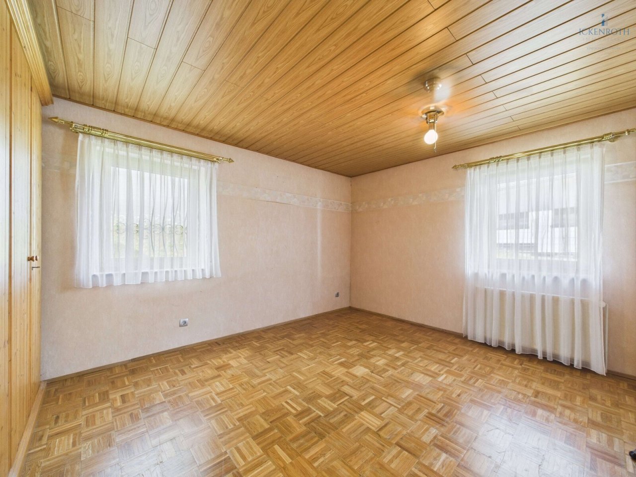 Zimmer 1 EG 