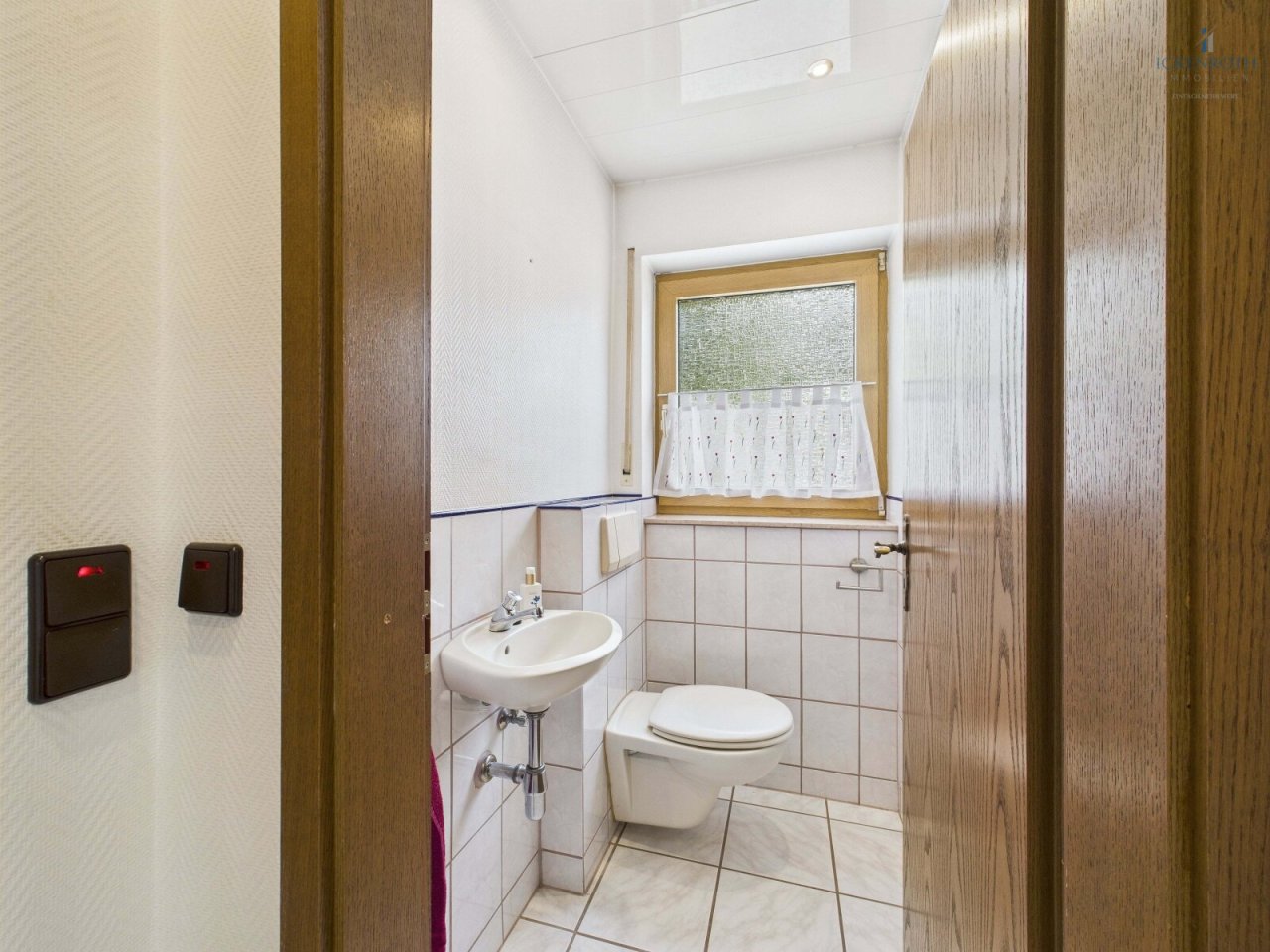 Gäste-WC EG