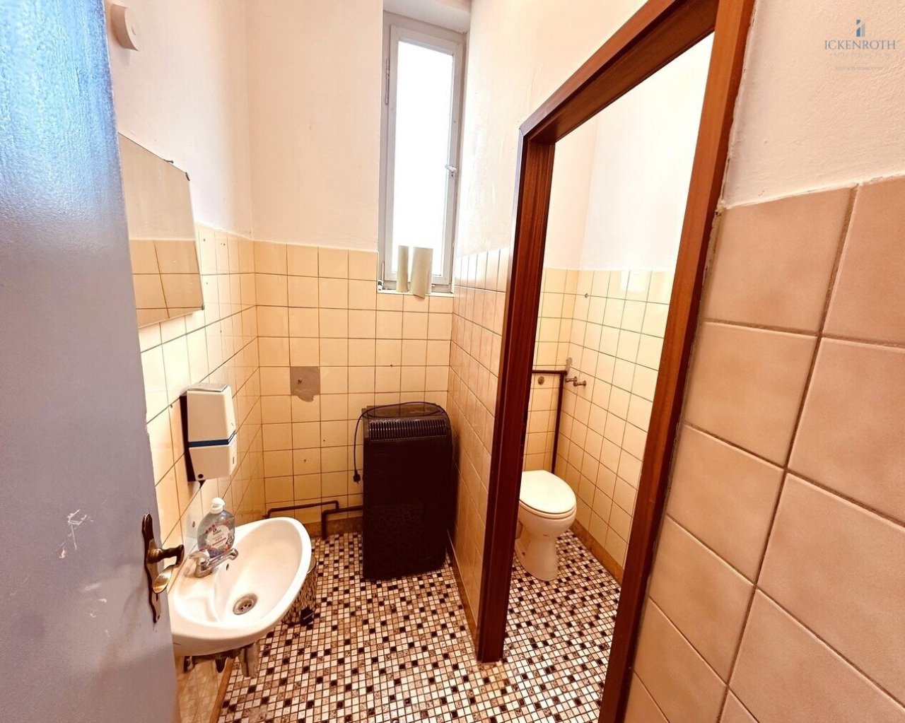 WC Damen WC Damen