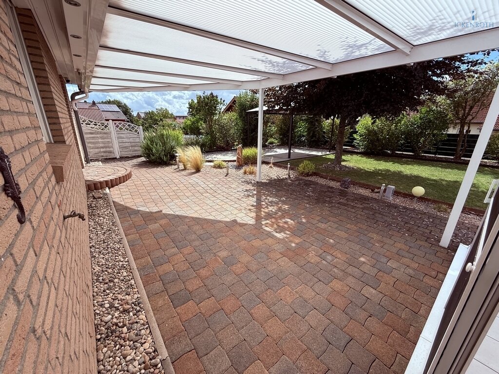 Terrasse (2-2) Terrasse (2-2)