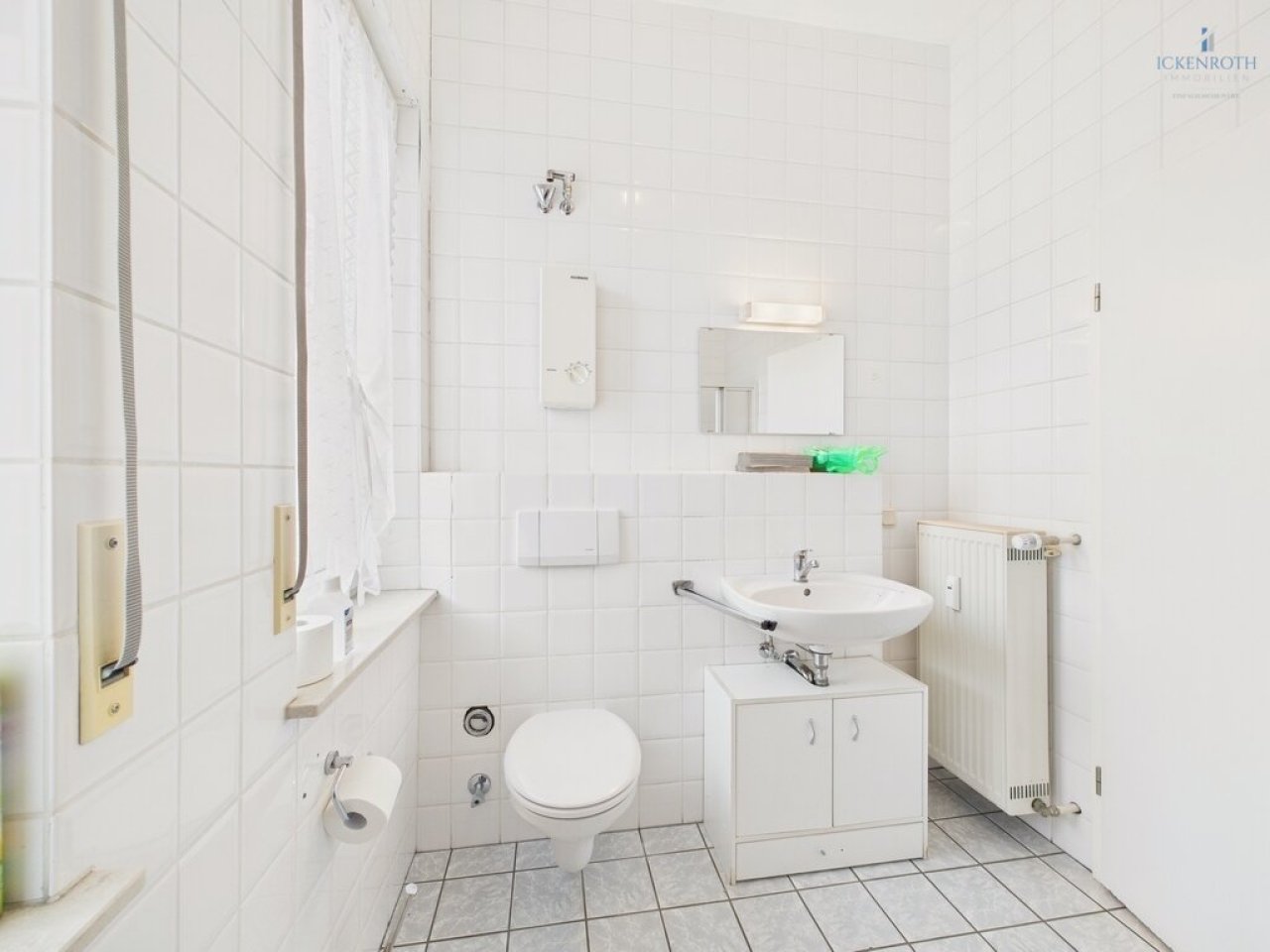 Badezimmer. (Einheit 2)