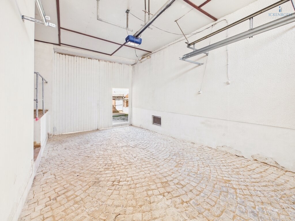 Garage 1-2 Garage 1-2