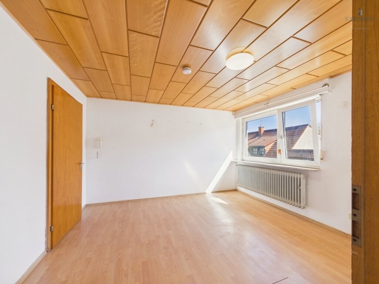 Zimmer 2 OG Zimmer 2 OG