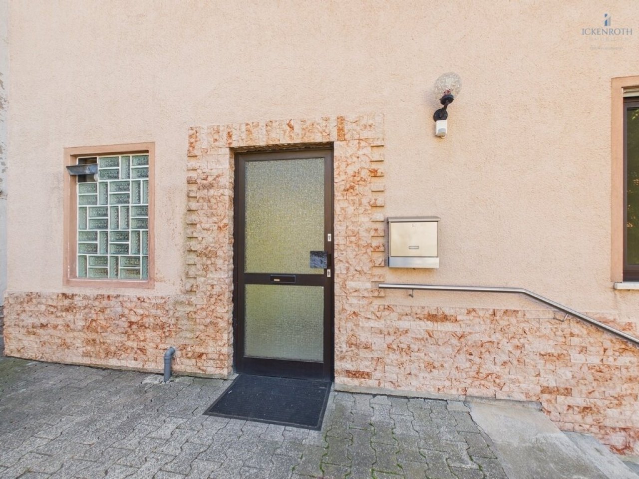 Zugang zur Whg Zugang zur Whg