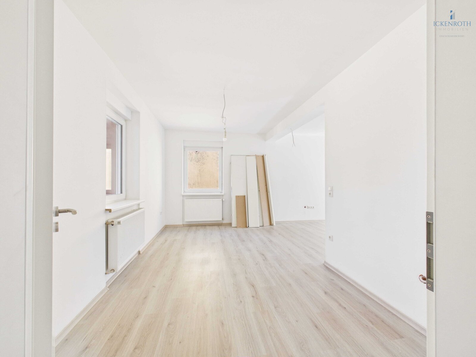 Wohnzimmer EG 1-2 Wohnzimmer EG 1-2