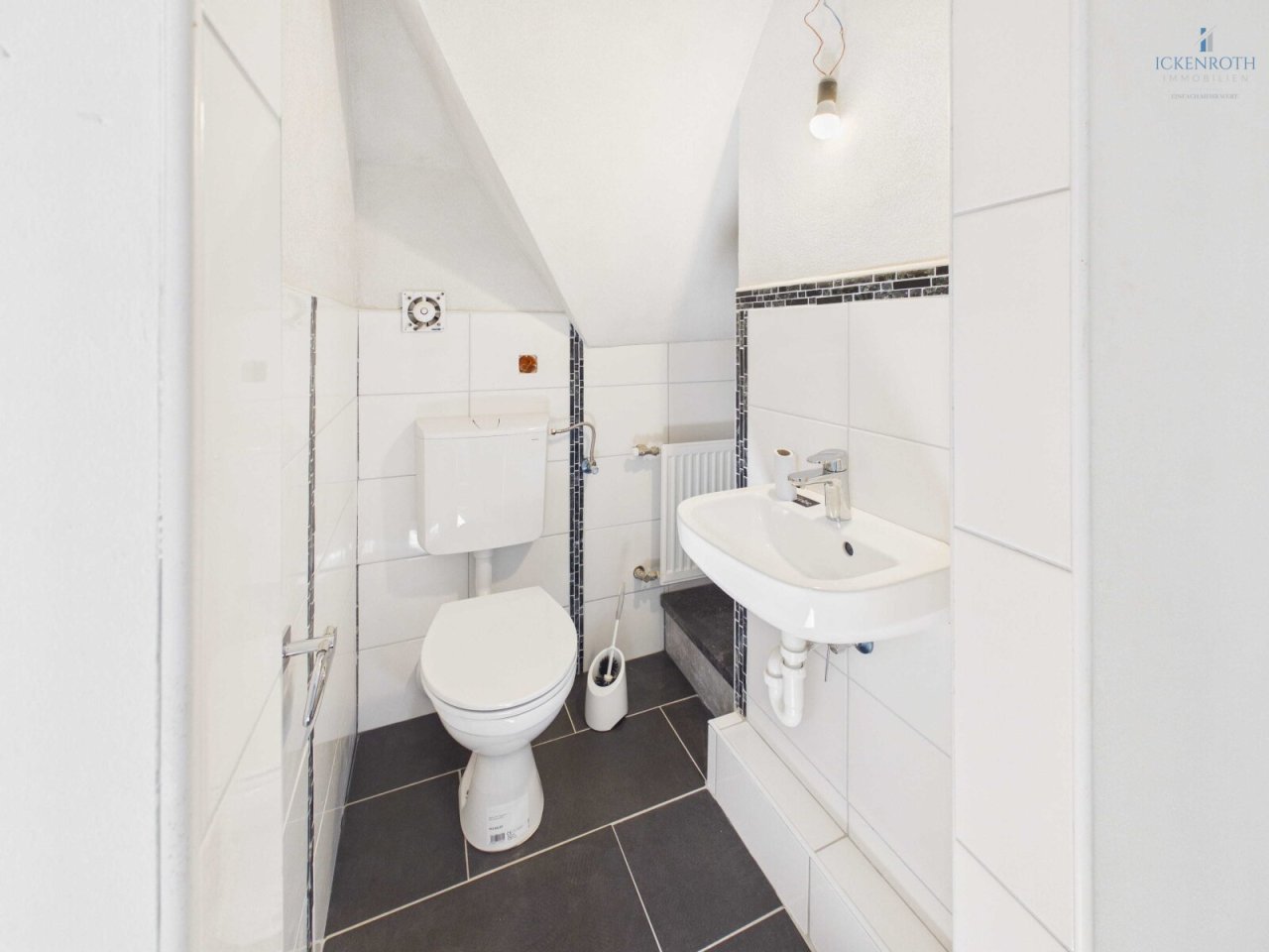 Badezimmer DG Badezimmer DG