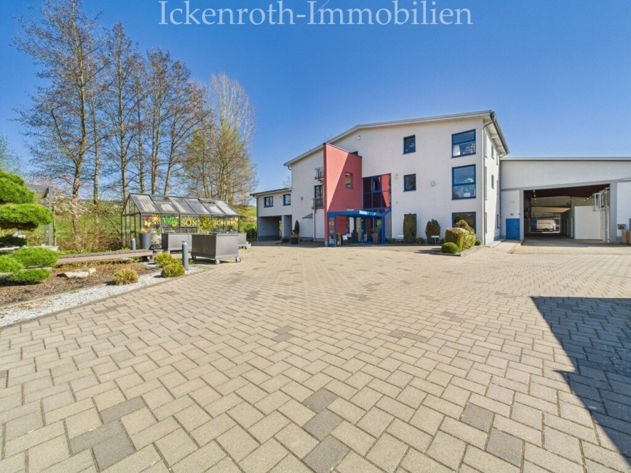 Außenansicht 10-10 Außenansicht 10-10