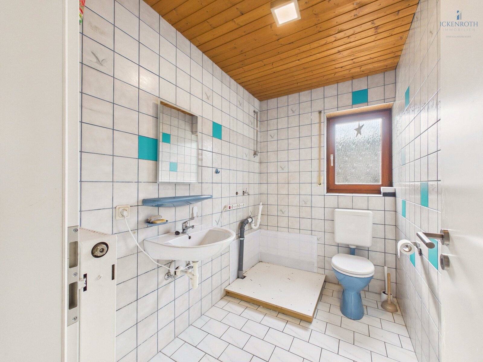 Badezimmer EG Badezimmer EG