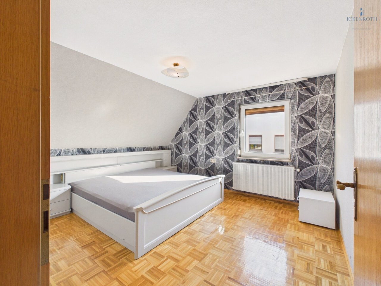 Zimmer 2 OG Zimmer 2 OG
