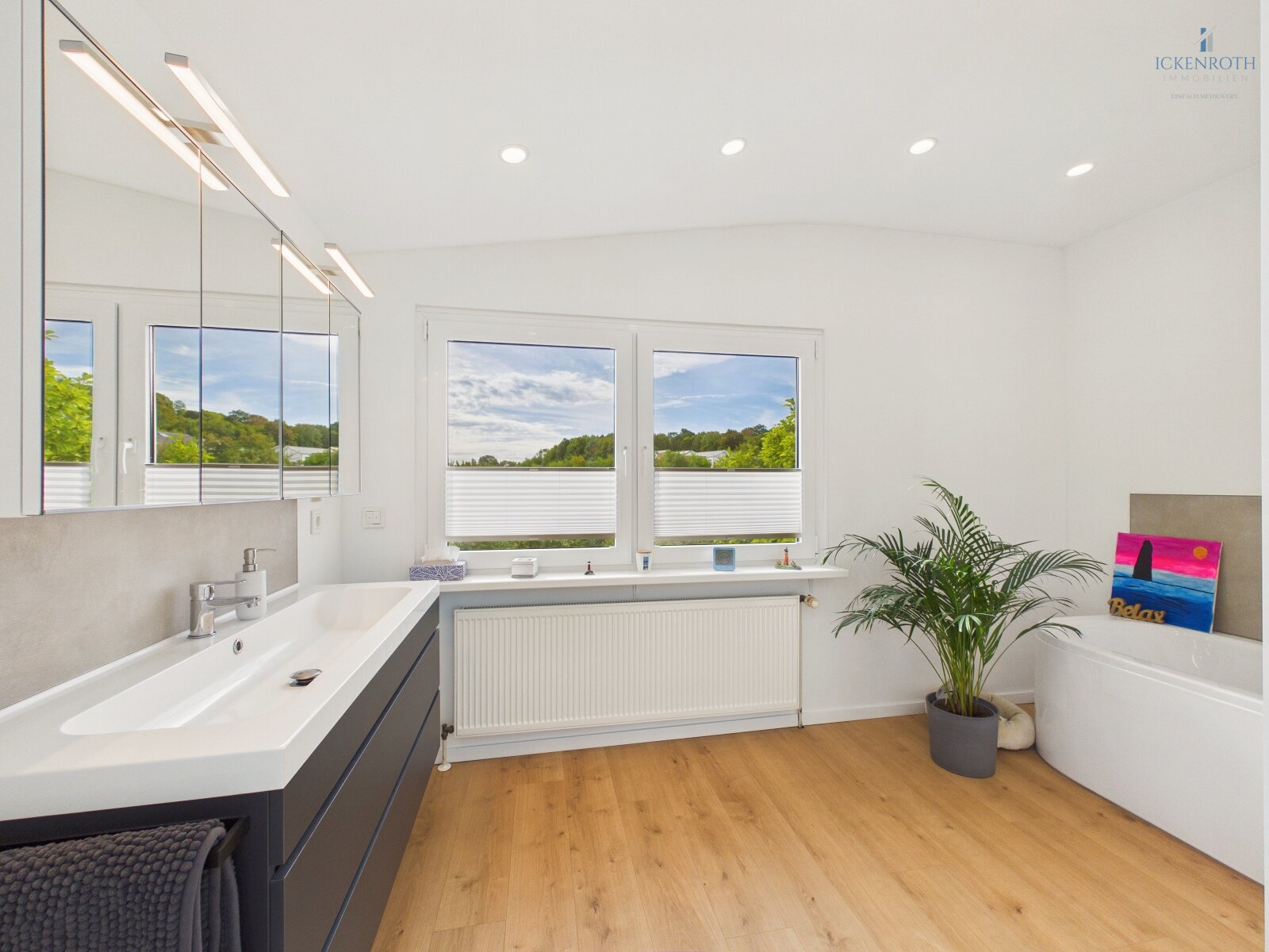 Badezimmer 1-2 EG Badezimmer 1-2 EG