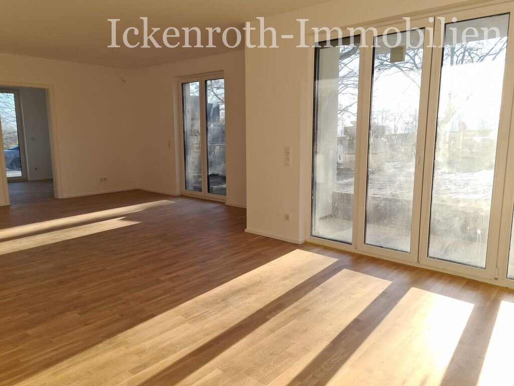 Kirchheimbolanden: Wunderschöne 2-Zi.-EG-Whg, 85m², 2x Terrasse, neue EBK, Barrierefrei, gr. Carport  Kirchheimbolanden: Wunderschöne 2-Zi.-EG-Whg, 85m², 2x Terrasse, neue EBK, Barrierefrei, gr. Carport