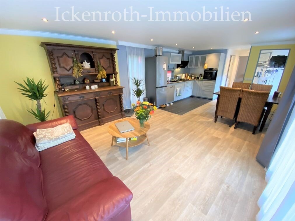 Steinalben: **Entspannung pur! Ferienhaus / "mobile Home" auf tollem Stellplatz (Pacht!) in ruhiger Lage**  Steinalben: **Entspannung pur! Ferienhaus / "mobile Home" auf tollem Stellplatz (Pacht!) in ruhiger Lage**