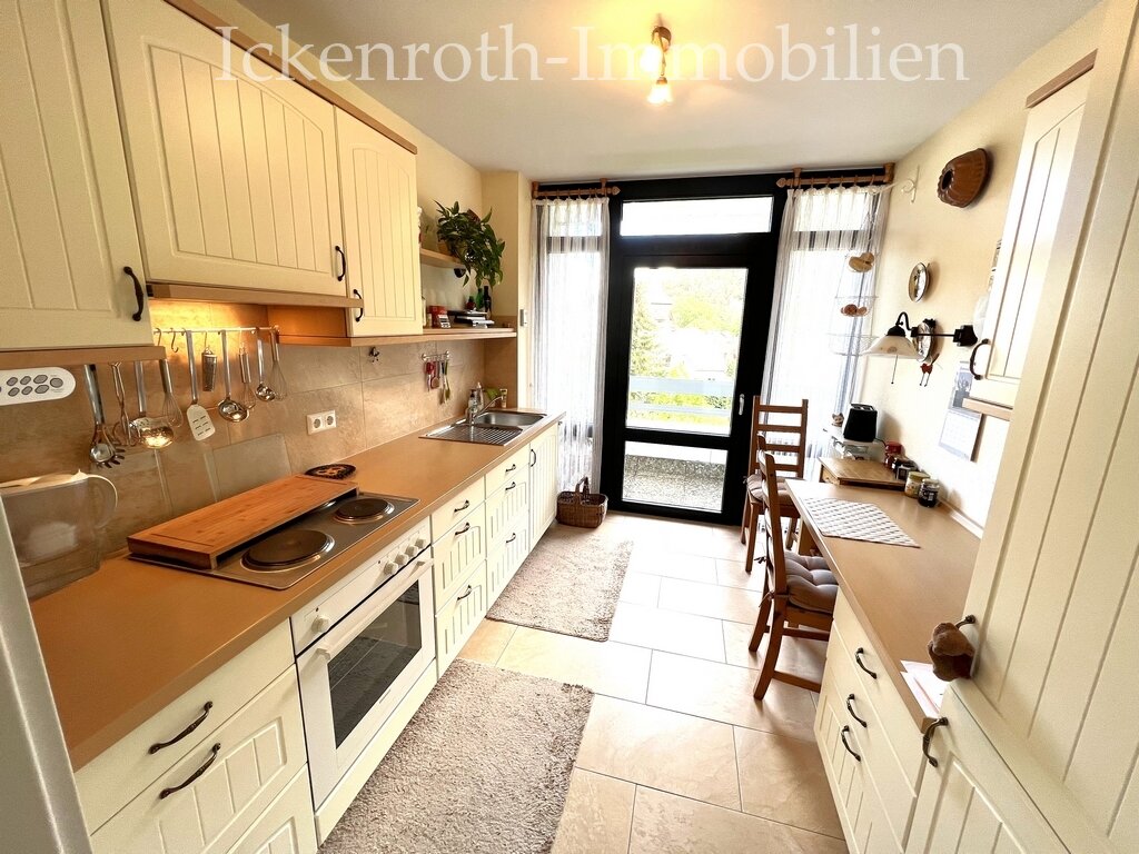 Bad Münster am Stein - Ebernburg: *Stilvolle 3-Zi.-Whg mit ca. 96m², EBK, Balkon, Aufzug, Keller, tolle Lage an der Nahe!*  Bad Münster am Stein - Ebernburg: *Stilvolle 3-Zi.-Whg mit ca. 96m², EBK, Balkon, Aufzug, Keller, tolle Lage an der Nahe!*