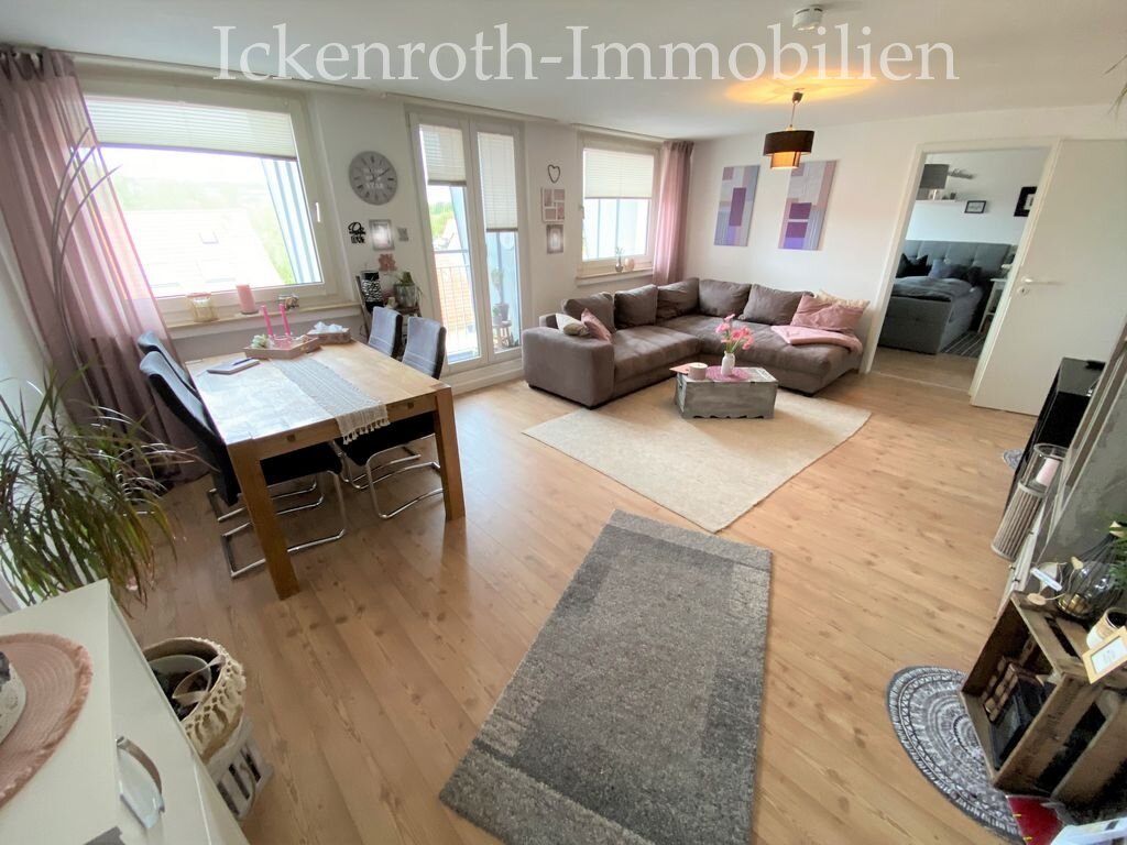Bolanden-Weierhof: **Schöne und helle 3 ZKB-Wohnung im 4. OG, ca. 70 m², Stellplatz & franz. Balkon**  Bolanden-Weierhof: **Schöne und helle 3 ZKB-Wohnung im 4. OG, ca. 70 m², Stellplatz & franz. Balkon**