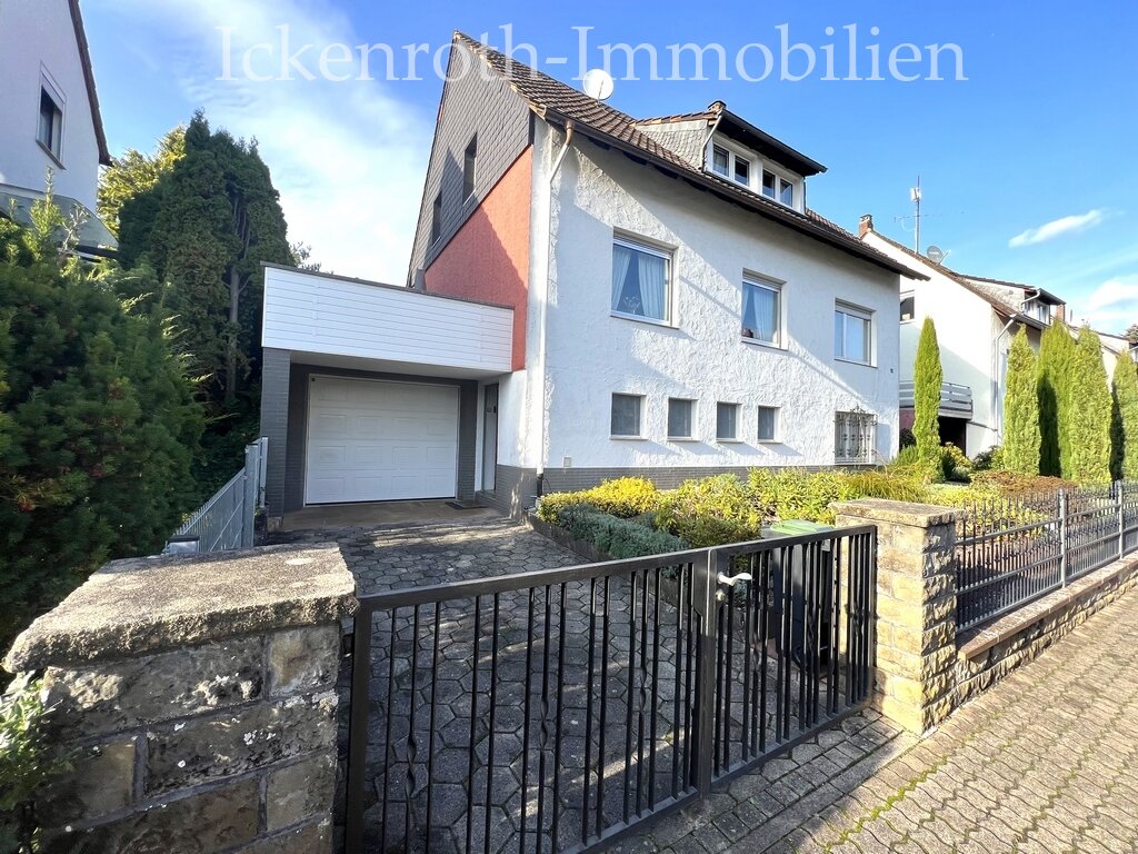 Lauterecken: **1-2 Familienhaus (ca.140m²) mit gr. Terrasse, Sauna, schönem Garten und Garage (ruhige Lage)**  Lauterecken: **1-2 Familienhaus (ca.140m²) mit gr. Terrasse, Sauna, schönem Garten und Garage (ruhige Lage)**