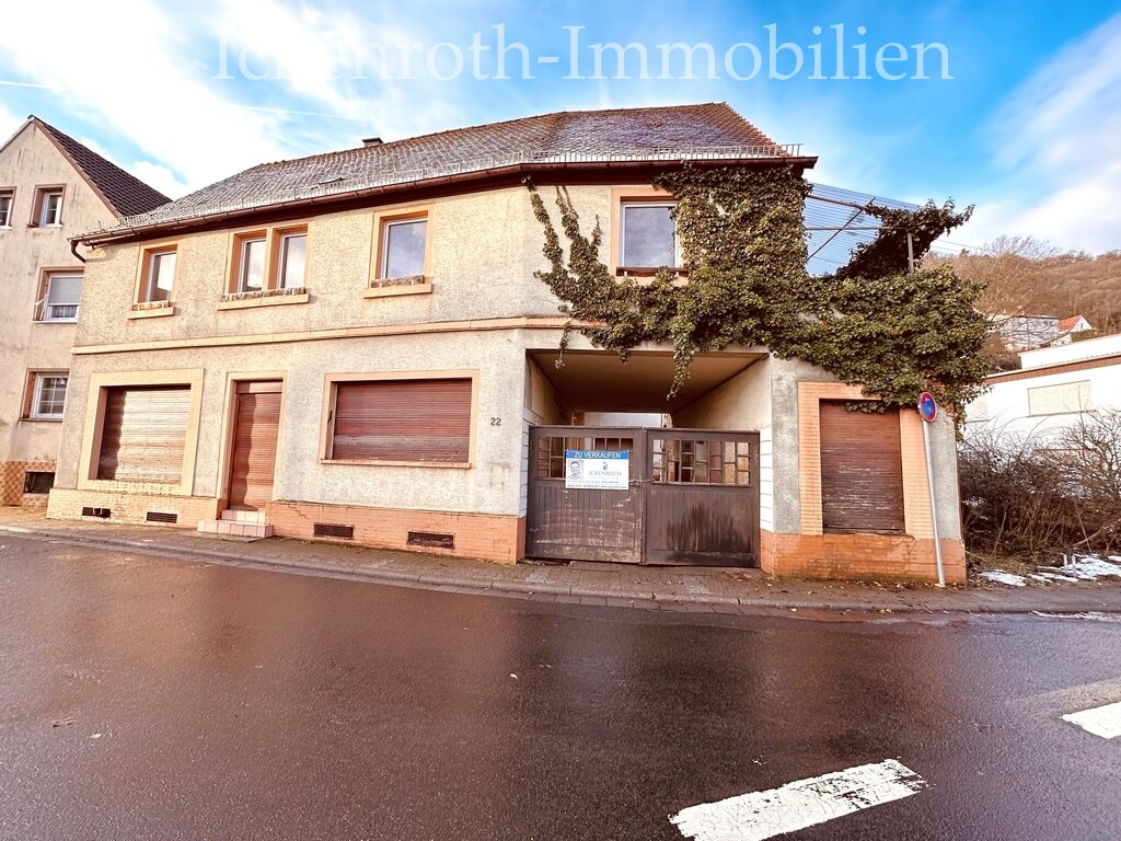 Dannenfels: **Schönes 1-2 Familienhaus (208m²+70m²) mit Gartenfläche & viel Potential in zentraler Lage!!!**  Dannenfels: **Schönes 1-2 Familienhaus (208m²+70m²) mit Gartenfläche & viel Potential in zentraler Lage!!!**