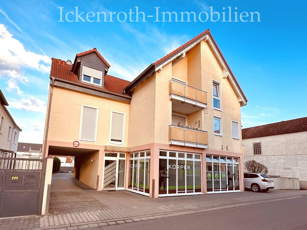 Nauheim: **Stilvolle 2-Zi.-Whg mit ca. 60m², neue HZ, Balkon, TG-Stellplatz, Keller, 2.OG - zentrale Lage!**  Nauheim: **Stilvolle 2-Zi.-Whg mit ca. 60m², neue HZ, Balkon, TG-Stellplatz, Keller, 2.OG - zentrale Lage!**