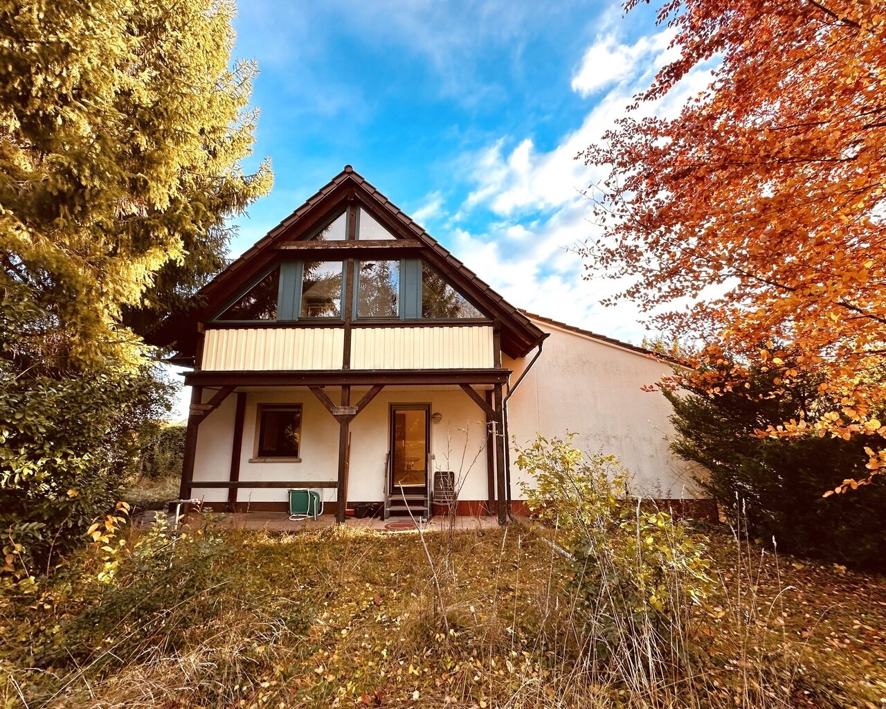 Bolanden: **Gemütliches EFH in Bolanden mit tollem Garten, 2x Garage, Keller, etc.**  Bolanden: **Gemütliches EFH in Bolanden mit tollem Garten, 2x Garage, Keller, etc.**