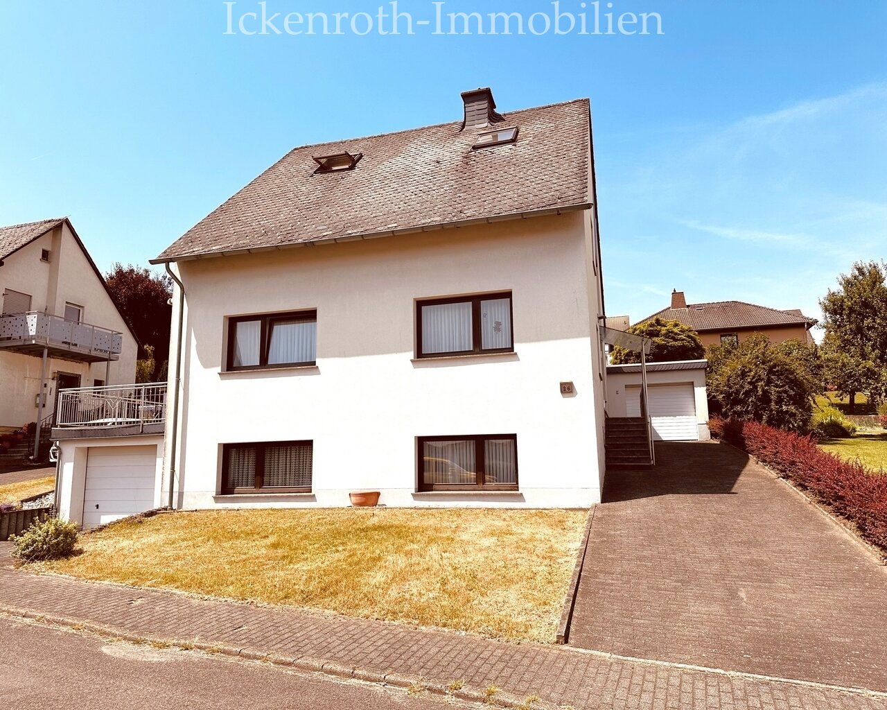 Thalfang: **1-2 Familienhaus (ca.305m²) mit idyllischer Gartenfläche, 2x Garage, 2x Terrassen - toller Weitblick!!!**  Thalfang: **1-2 Familienhaus (ca.305m²) mit idyllischer Gartenfläche, 2x Garage, 2x Terrassen - toller Weitblick!!!**