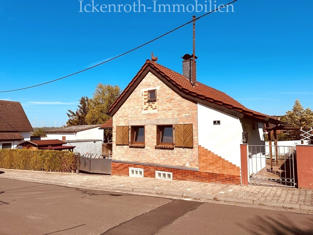 Einselthum: **1-2 Familienhaus mit schöner Gartenfläche, Garage - sehr gute Wohnlage & gepflegt!**  Einselthum: **1-2 Familienhaus mit schöner Gartenfläche, Garage - sehr gute Wohnlage & gepflegt!**