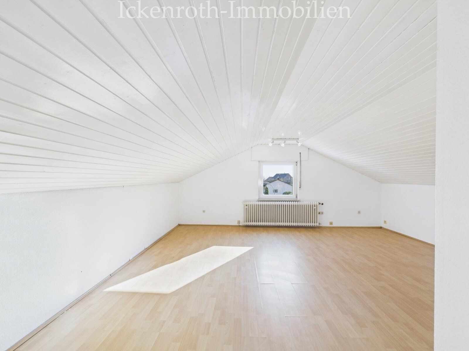 Zimmer 1 (DG) Zimmer 1 (DG)
