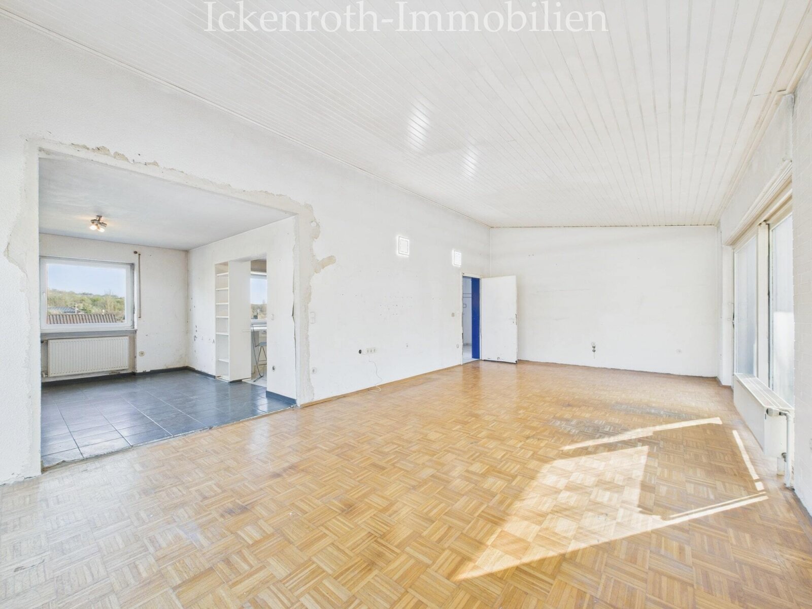 Wohnbereich (EG) Wohnbereich (EG)