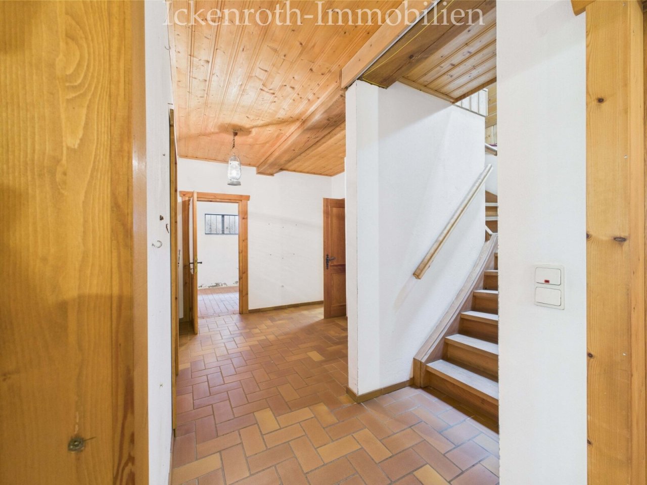 Treppe (UG) Treppe (UG)