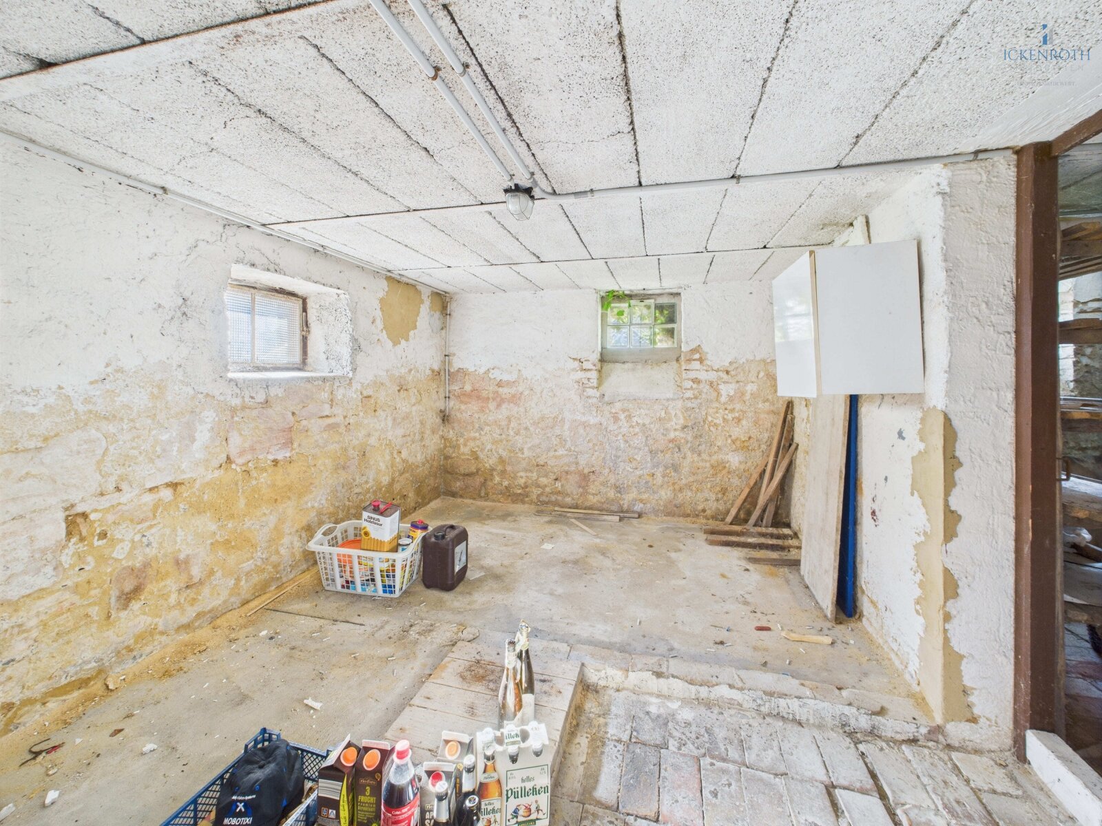 Zimmer 1 (Keller) Zimmer 1 (Keller)